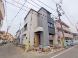  新築一戸建て