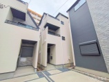  新築一戸建て